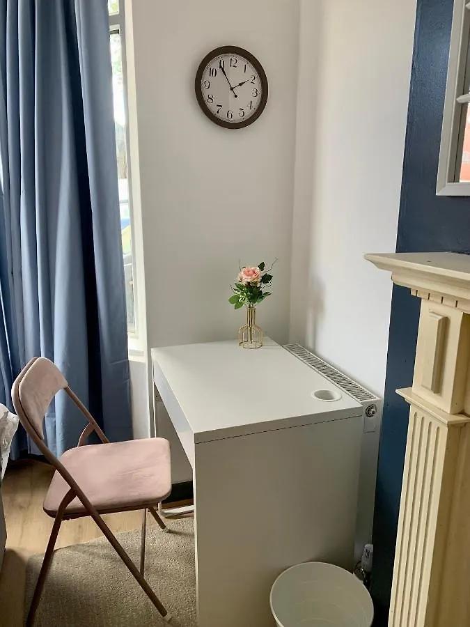 Lovely 1 Bedroom, 4 Guests Service Apartment Doncaster United Kingdom